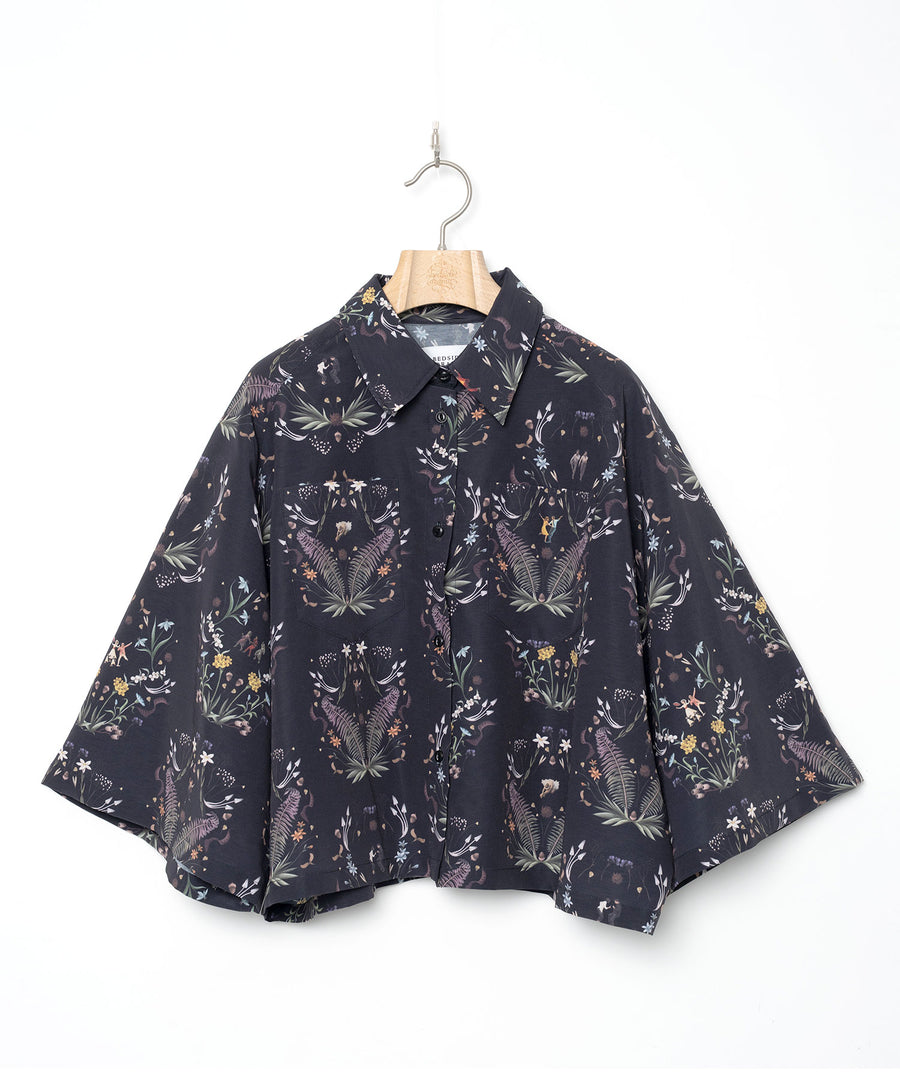 BSD26SS-16 Dance In The Garden Cape Shirt BLACK