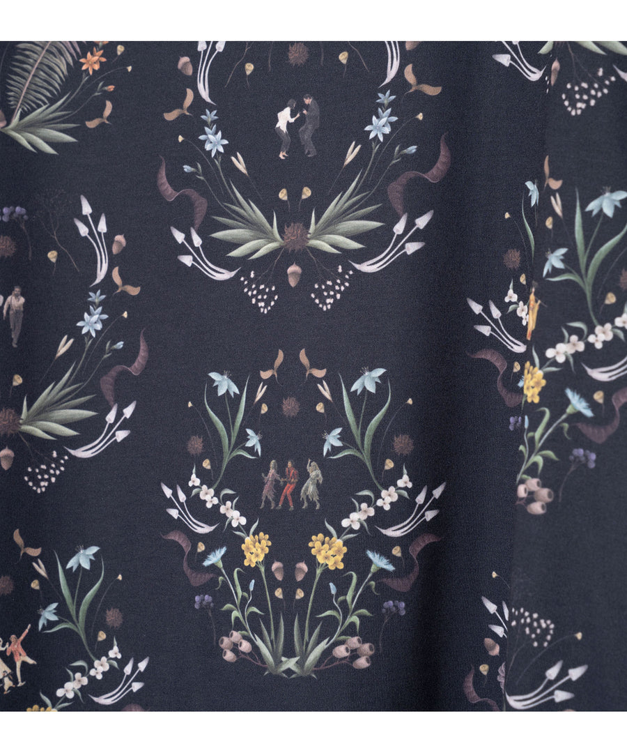 BSD26SS-18 Dance In The Garden Tee BLACK