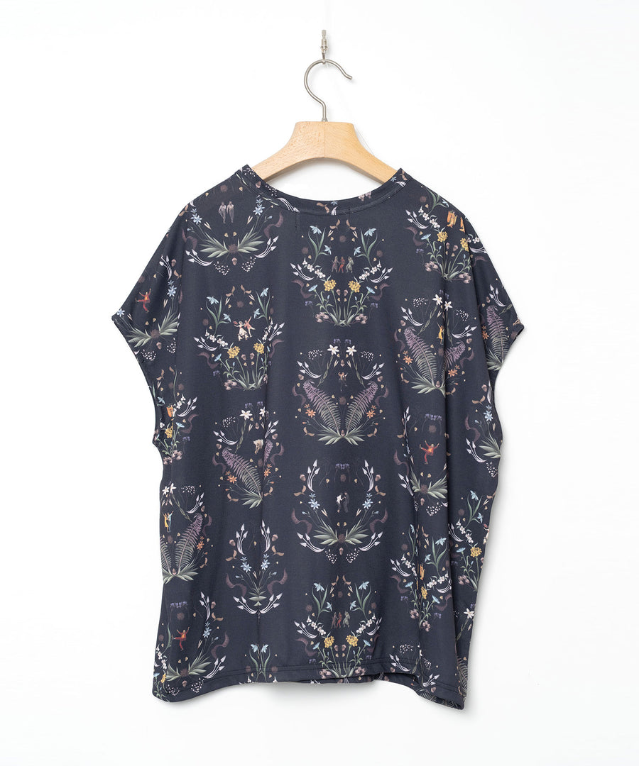 BSD26SS-18 Dance In The Garden Tee BLACK