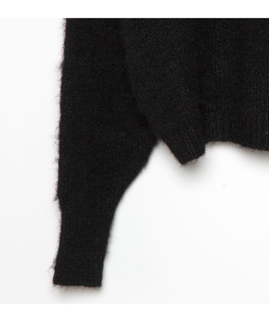 BSD24AW-12 Petal Gradation Knit Sweater