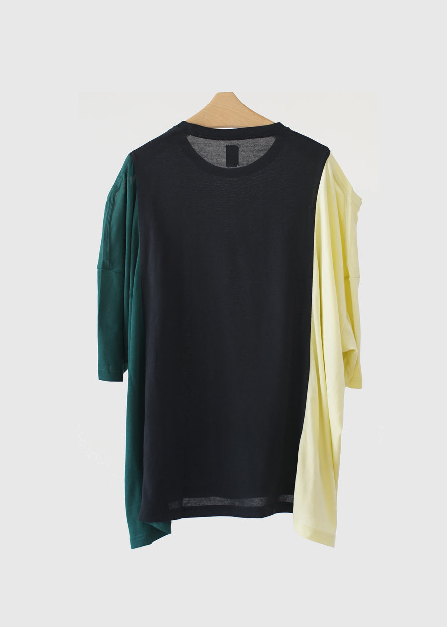 Panel Wide Tee / BLACK MULCH