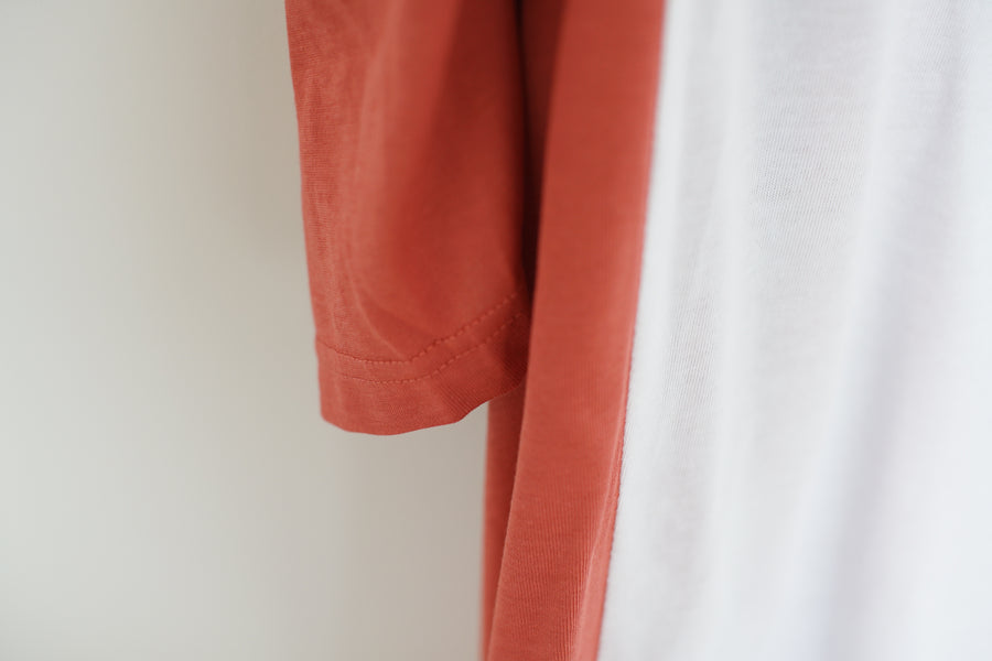 Panel Wide Tee / WHITE MULCH