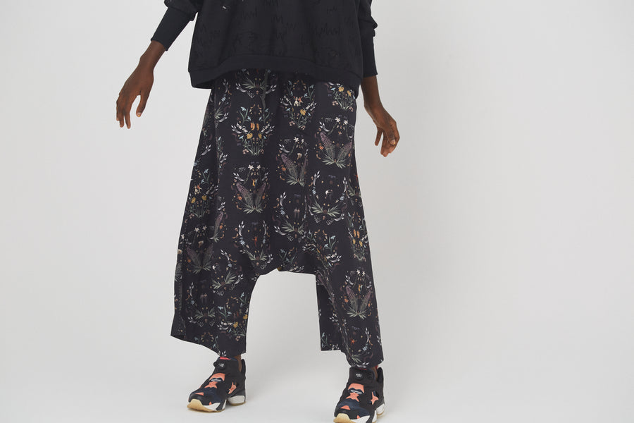 BSD26SS-19 Dance In The Garden Wide Pants BLACK