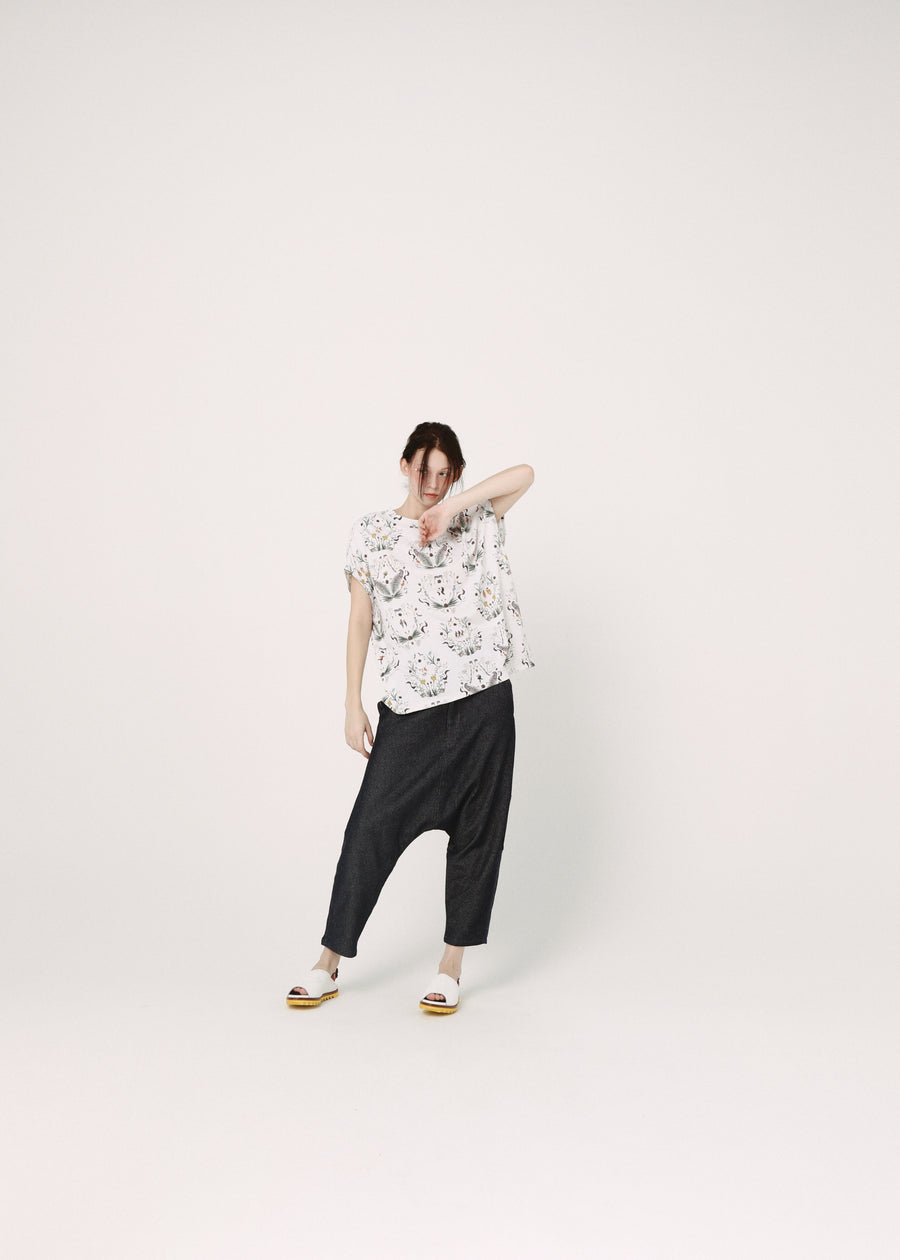 BSD26SS-18 Dance In The Garden Tee NATURAL