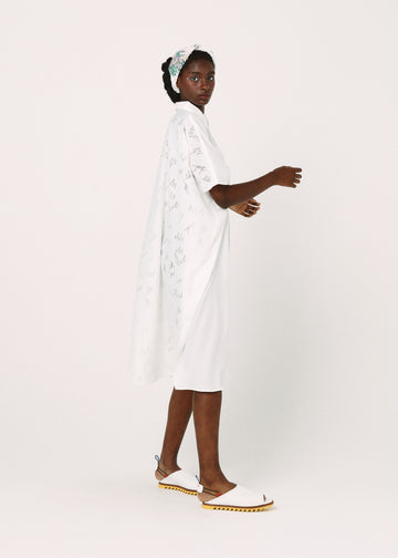 BSD26SS-10 Dancing Lace poncho shirt WHITE
