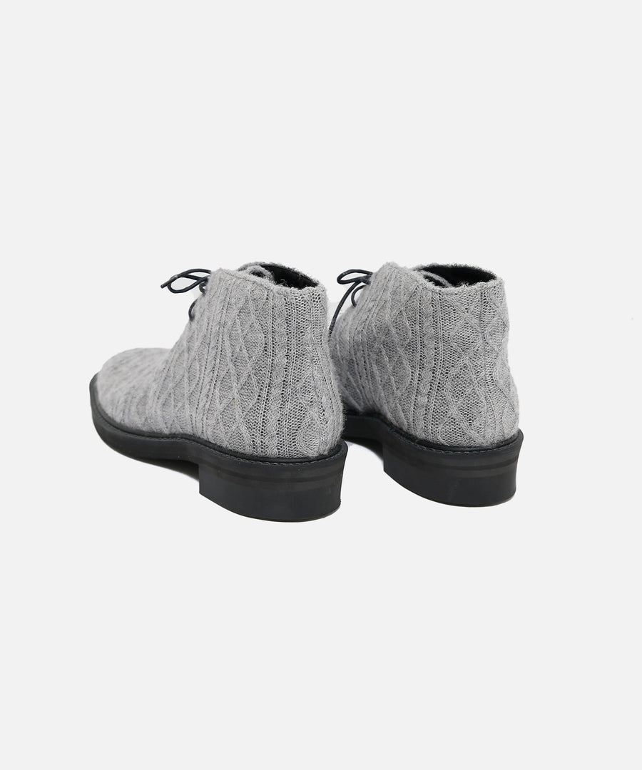 ONE-OFF KNIT SHOES