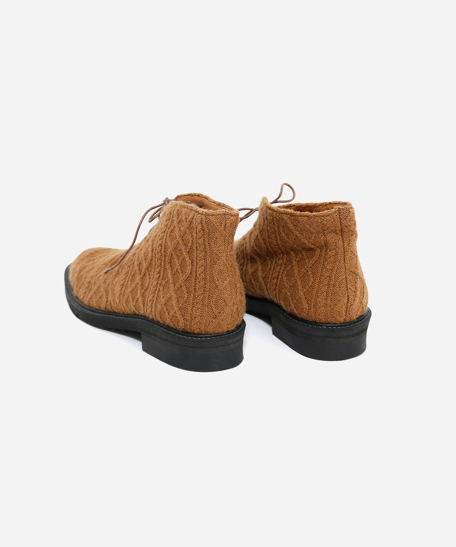 ONE-OFF KNIT SHOES
