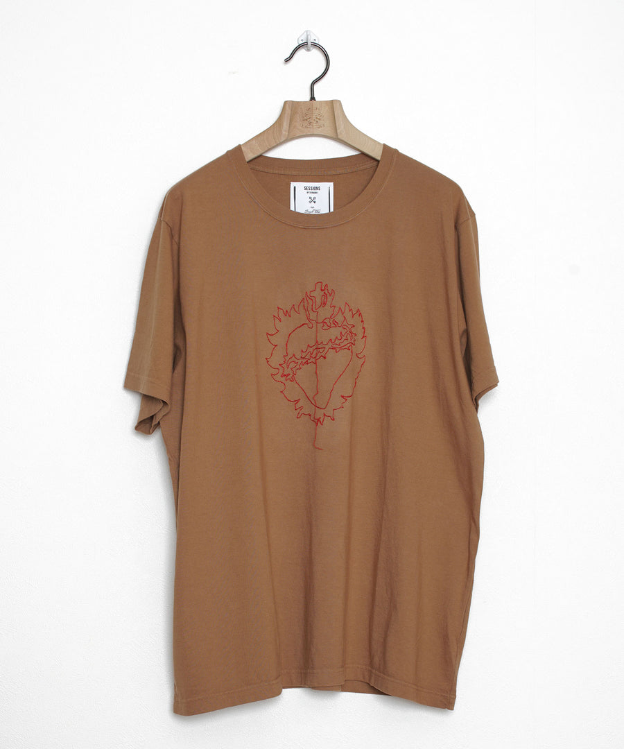 Embroidery T-shirt A/心臓